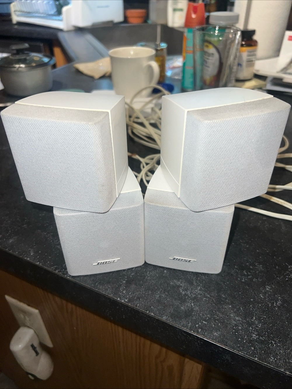 Bose White Cube Satellite Speakers - Set of 4 wall brackets and premium wires